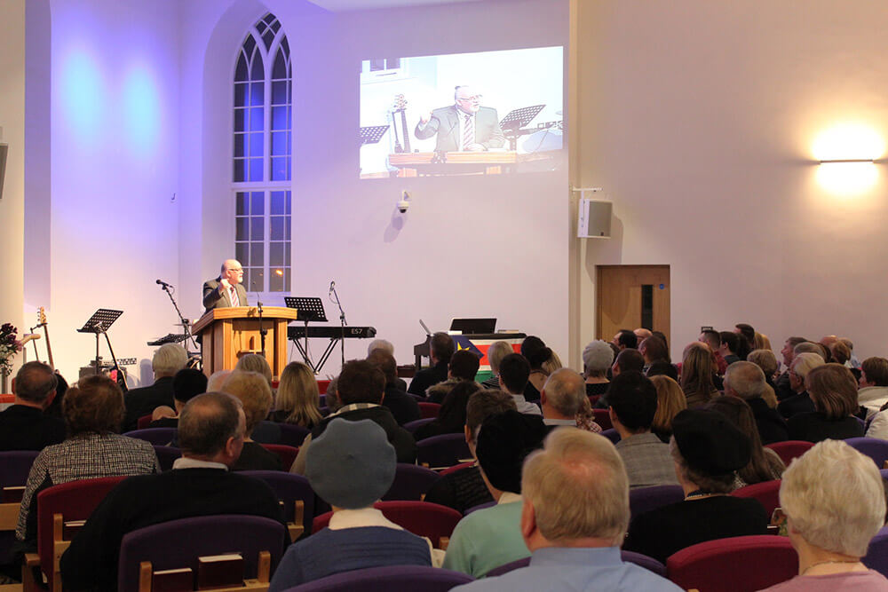 Thomas McClean to speak at the 2017 Bangor Worldwide Missionary Convention.